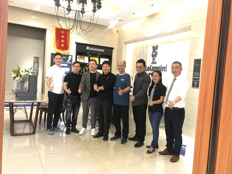 藏宝阁新区入口