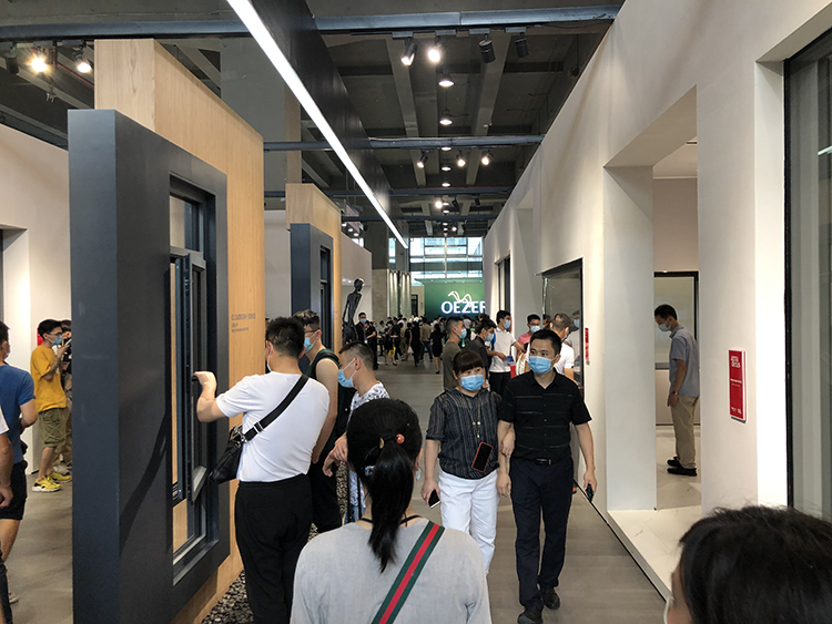 藏宝阁新区入口