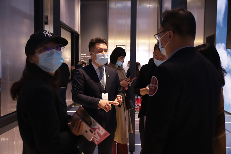 藏宝阁新区入口